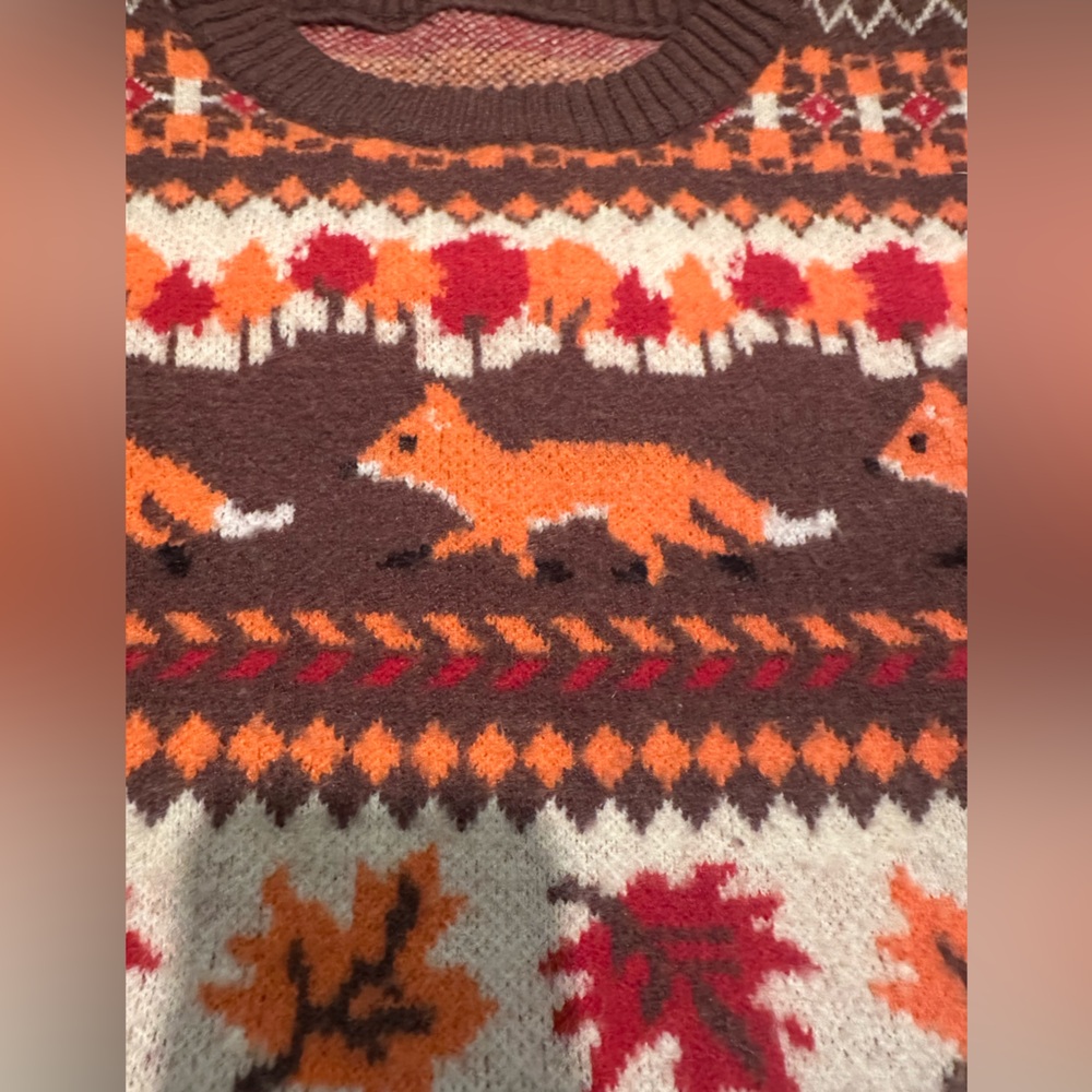 Fall Fox Sweater - Picture 3 of 3